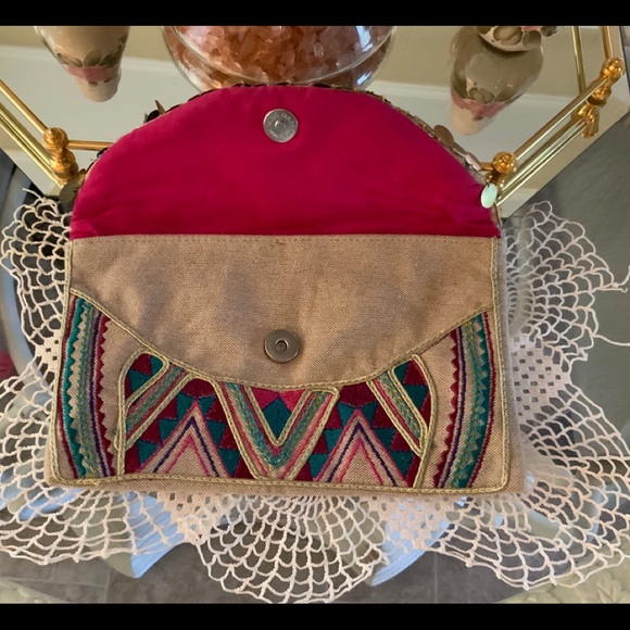 Limited addition purse - Picture 2 of 4